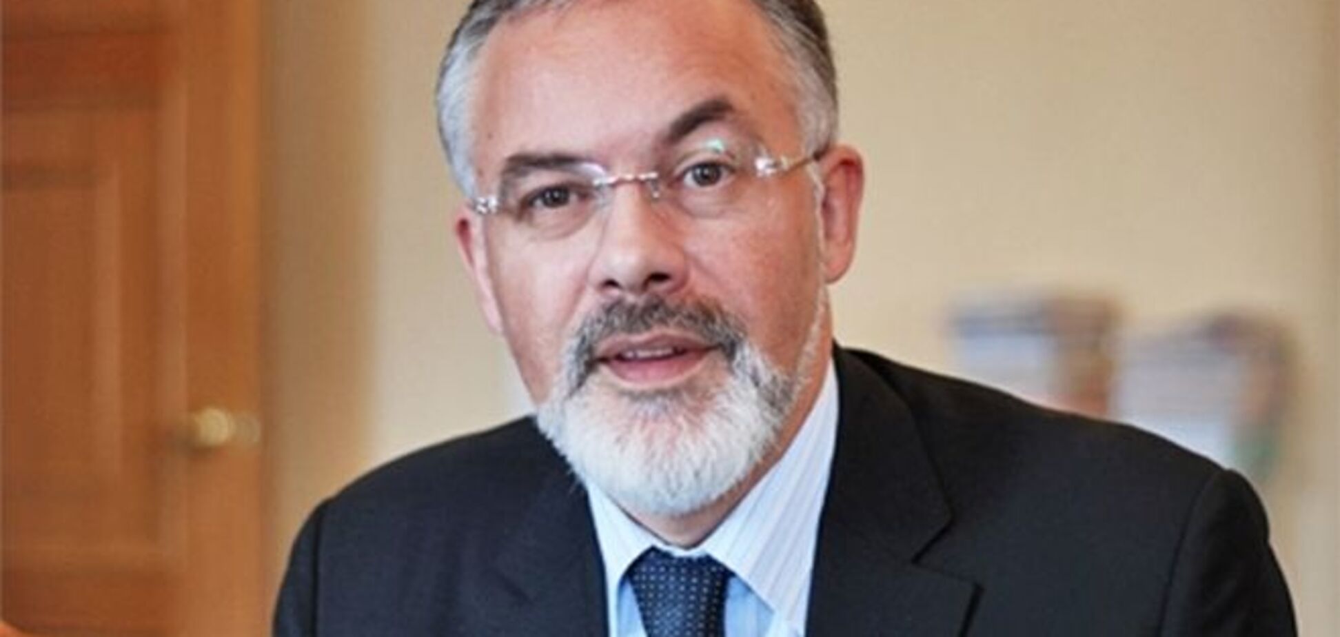 Табачник хочет разрешить студентам возвращаться в общежитие ночью