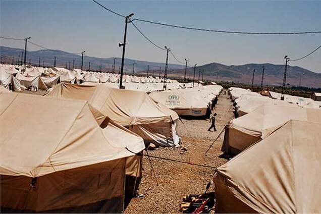ООН: в Сирії близько 400 тисяч біженців блоковані біля Хомса