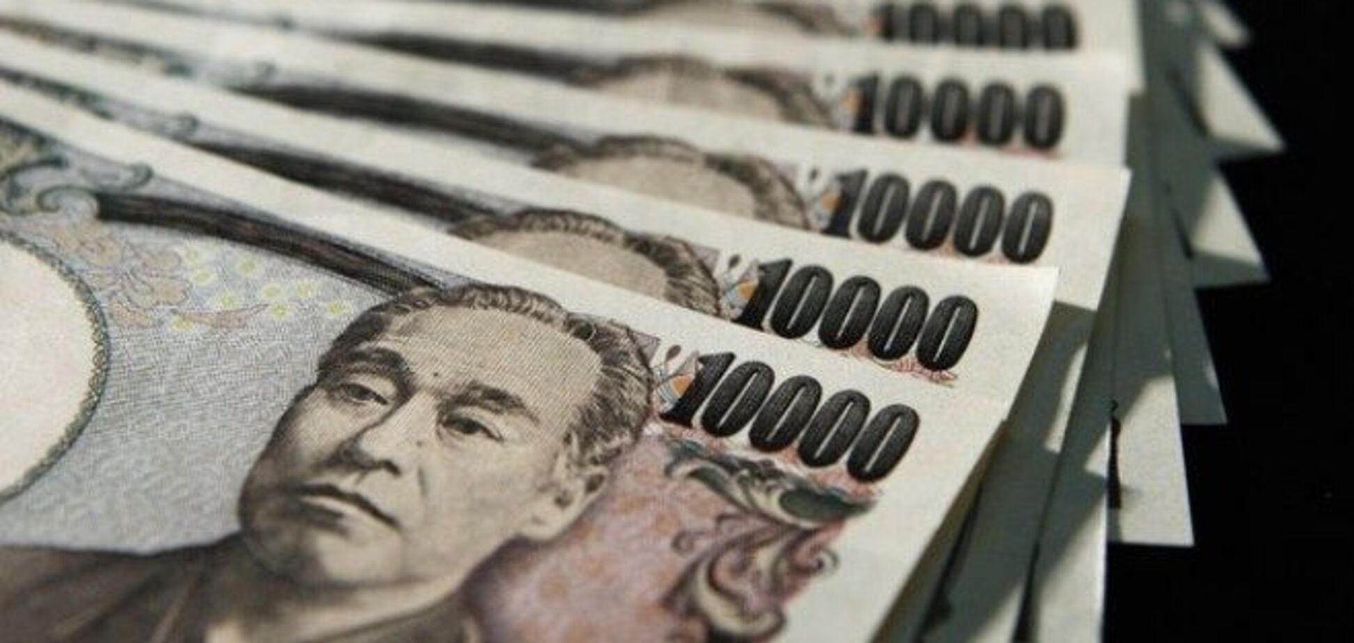Пенсионный фонд Японии понес рекордные убытки