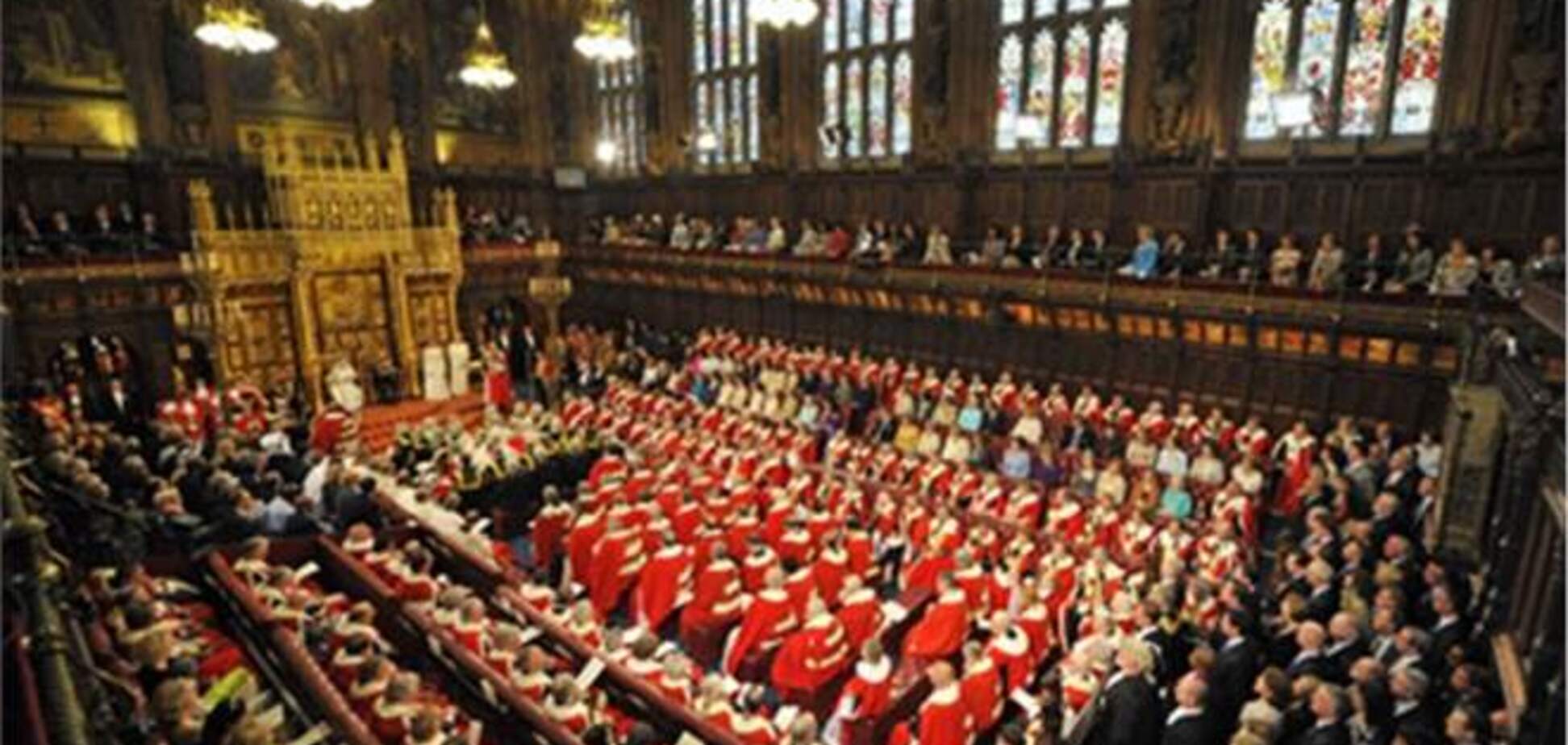 Британський парламент планують покрити латексом