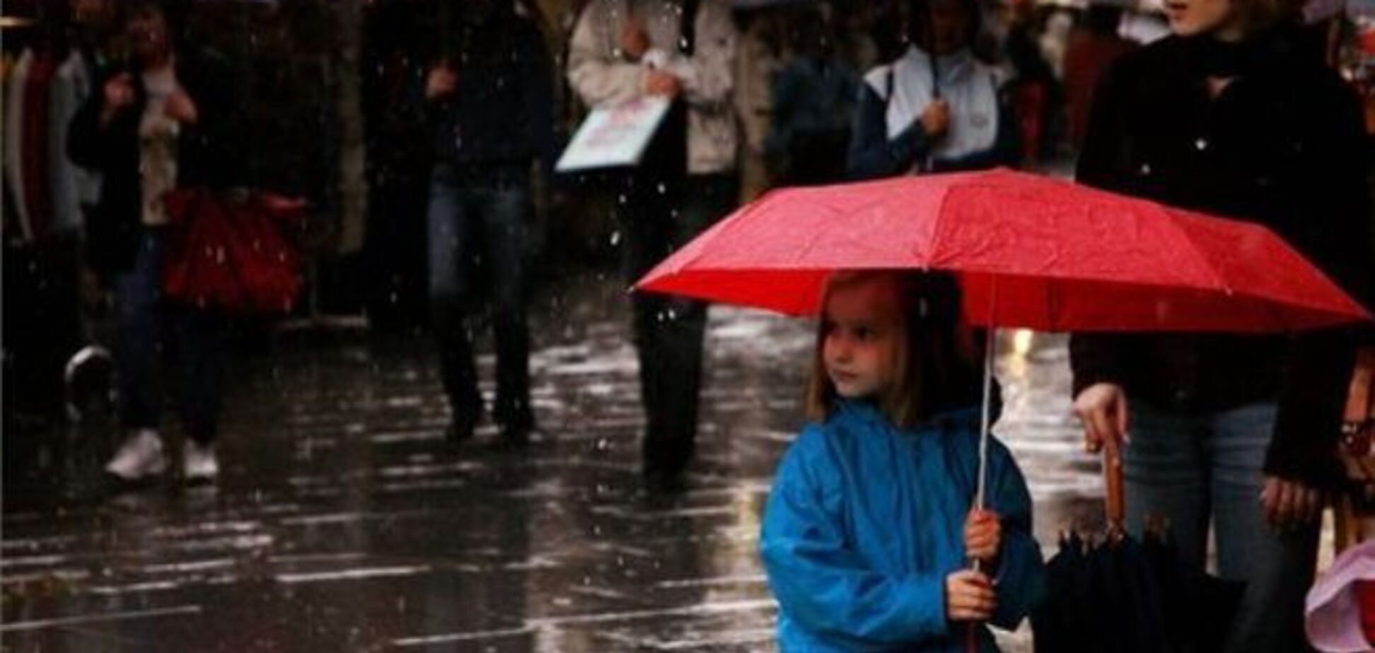 Україна зустріне День знань дощем