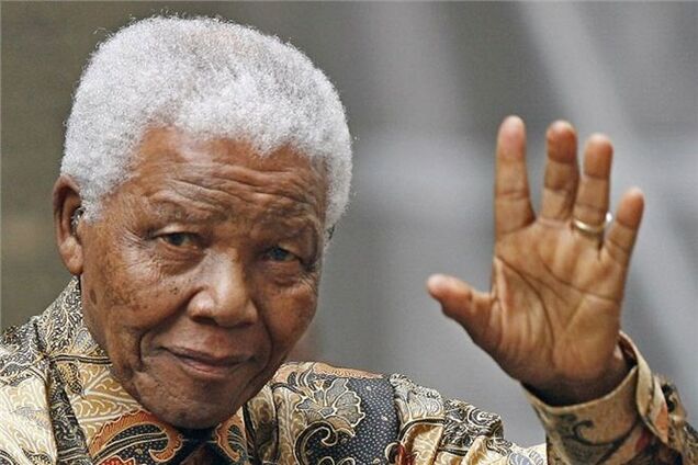 СМИ сообщили о выписке Манделы, власти опровергают