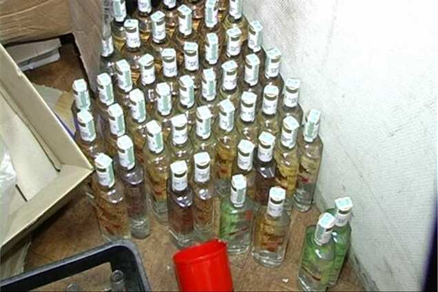 В Полтаве обнаружили подпольный цех по изготовлению контрафактной водки
