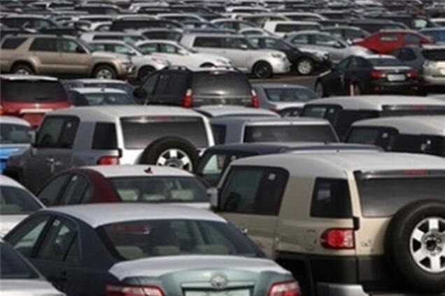 Продажи новых авто в Украине упали на 15%