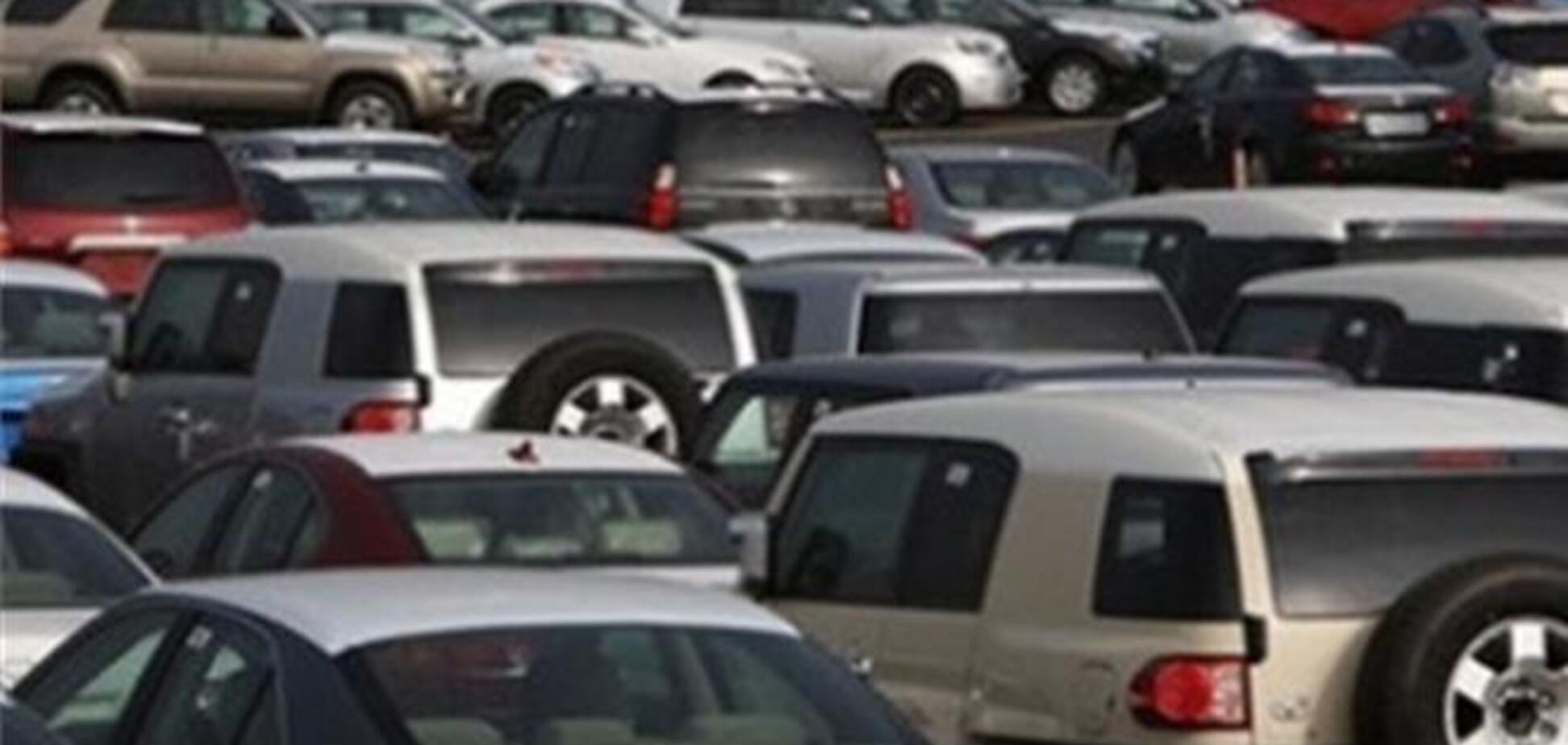 Продажи новых авто в Украине упали на 15%