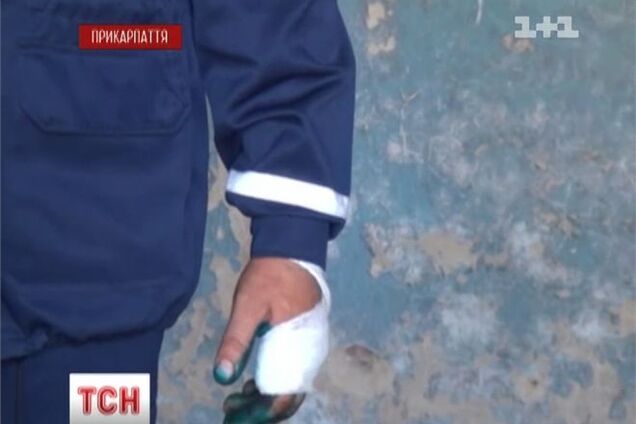 У Калуші пожежного побили палицею з цвяхами: прокуратура взяла справу на контроль