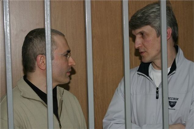 Ходорковский попросил суд освободить его из-под стражи