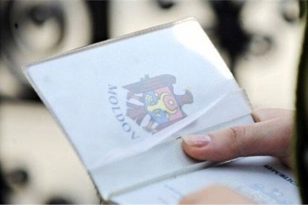 Влада Молдови відмовляться від паспортів СРСР до 2014 року 