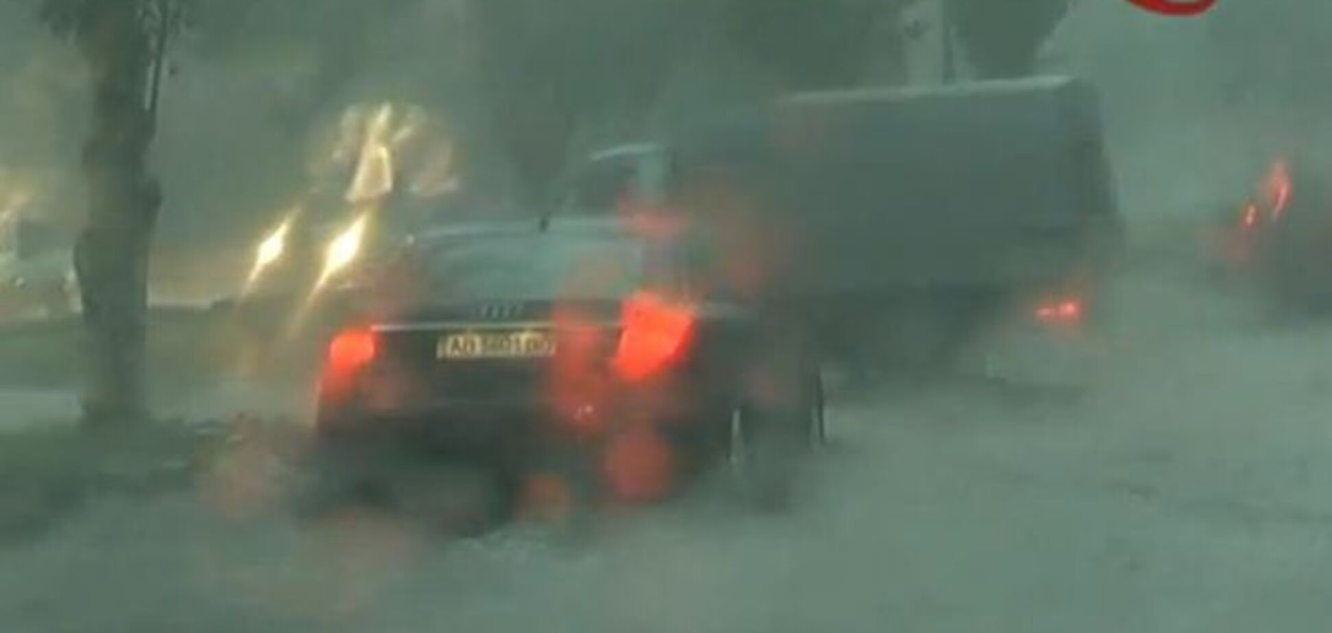 Бердянськ паралізувало ураганом