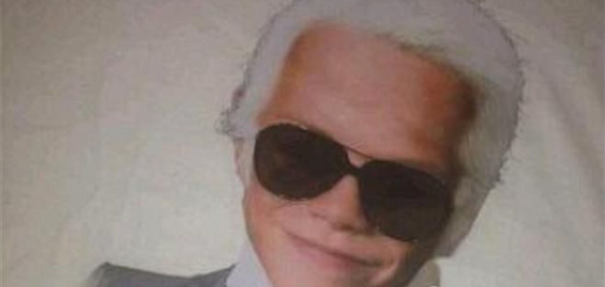 Виктория Бекхэм сделала из сына копию Карла Лагерфельда