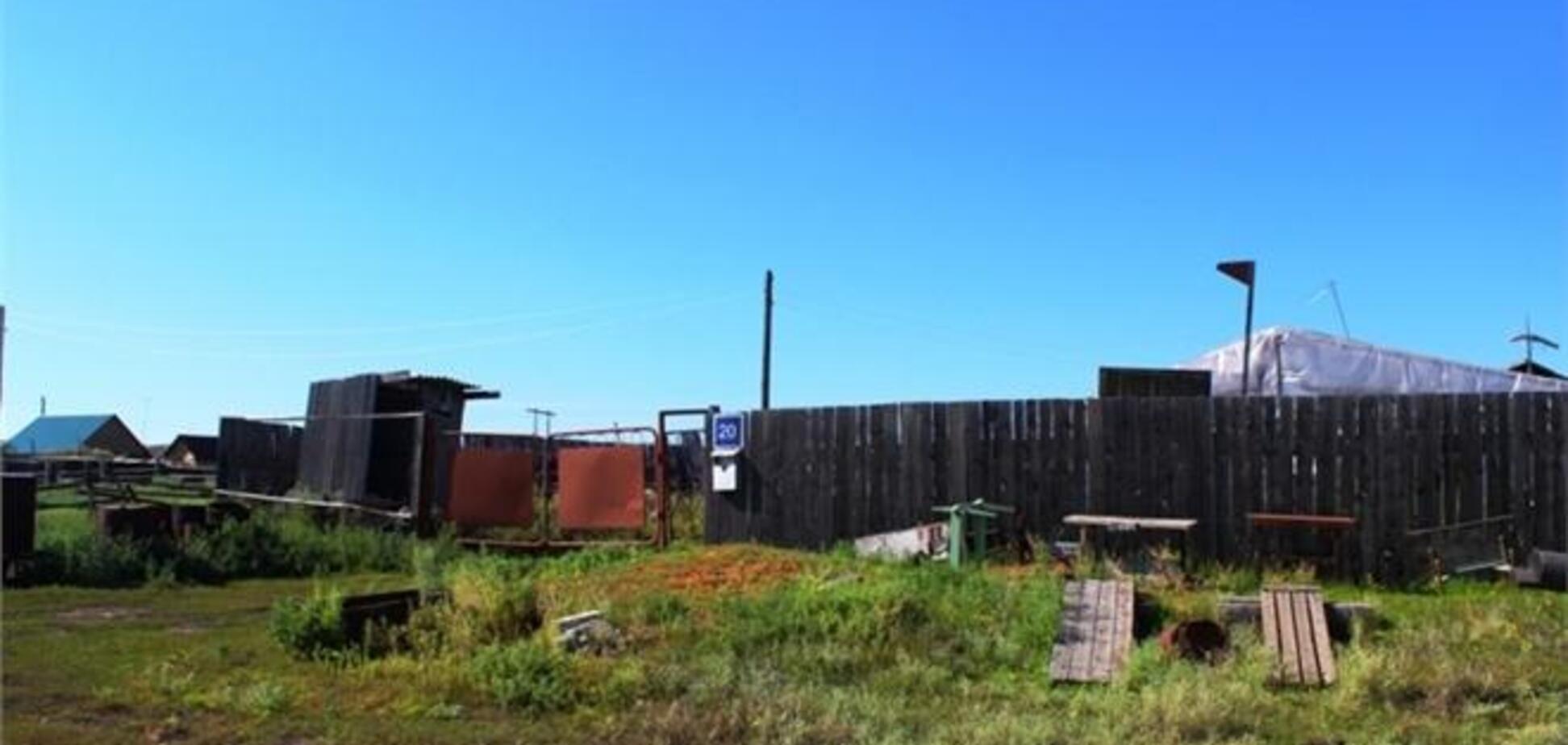 Росіянка прописала в будинку колишньої свекрухи 500 нелегалів