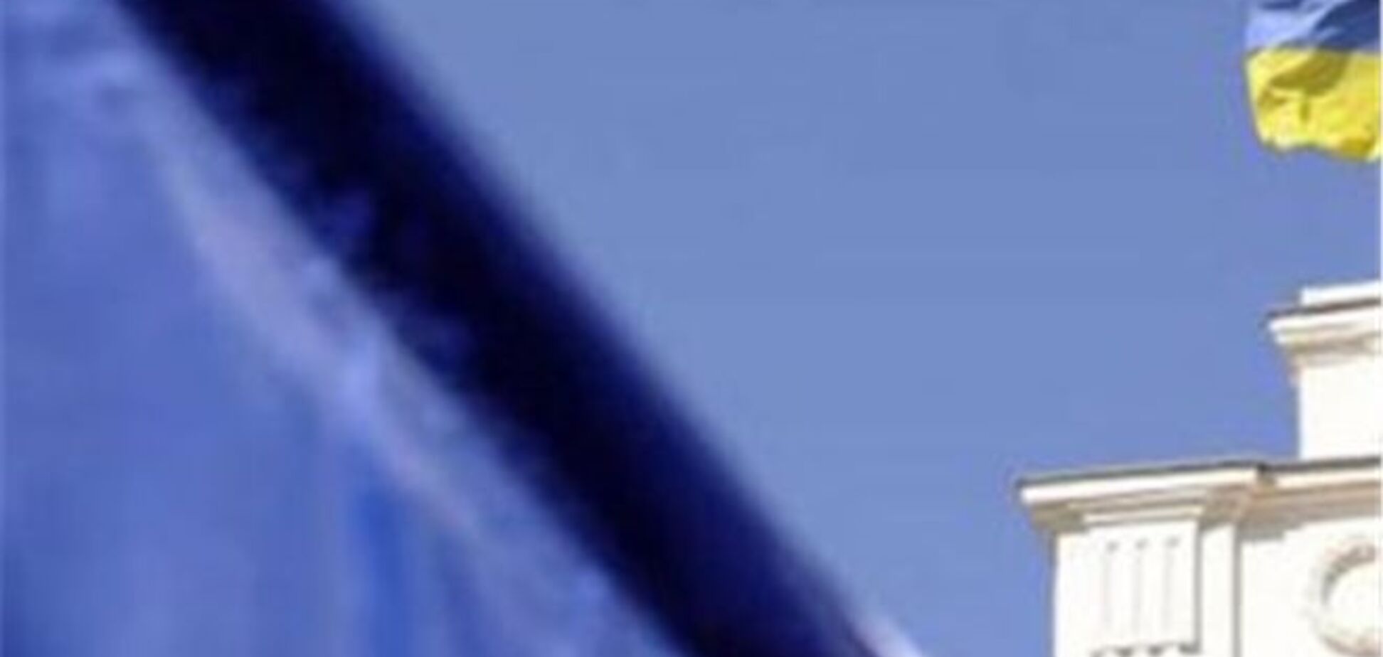 Евродепутат предлагает наказать Россию за Roshen