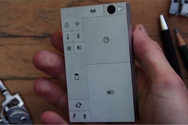 Создан смартфон-конструктор