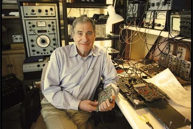 Умер создатель звуковой системы Dolby