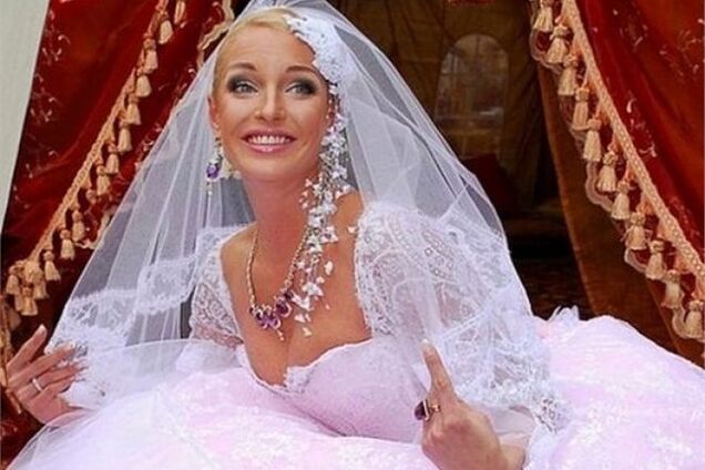 Волочкова 'косит' под Тимошенко ради выгодного замужества