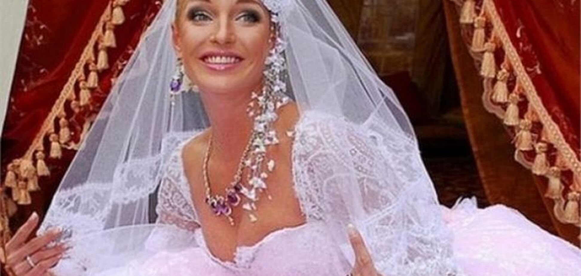 Волочкова 'косить' під Тимошенко заради вигідного заміжжя