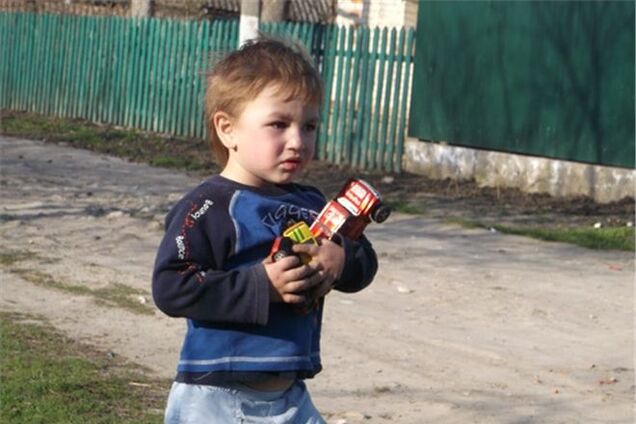 Кілька спецпідрозділів міліції 12 годин шукали трирічної дитини