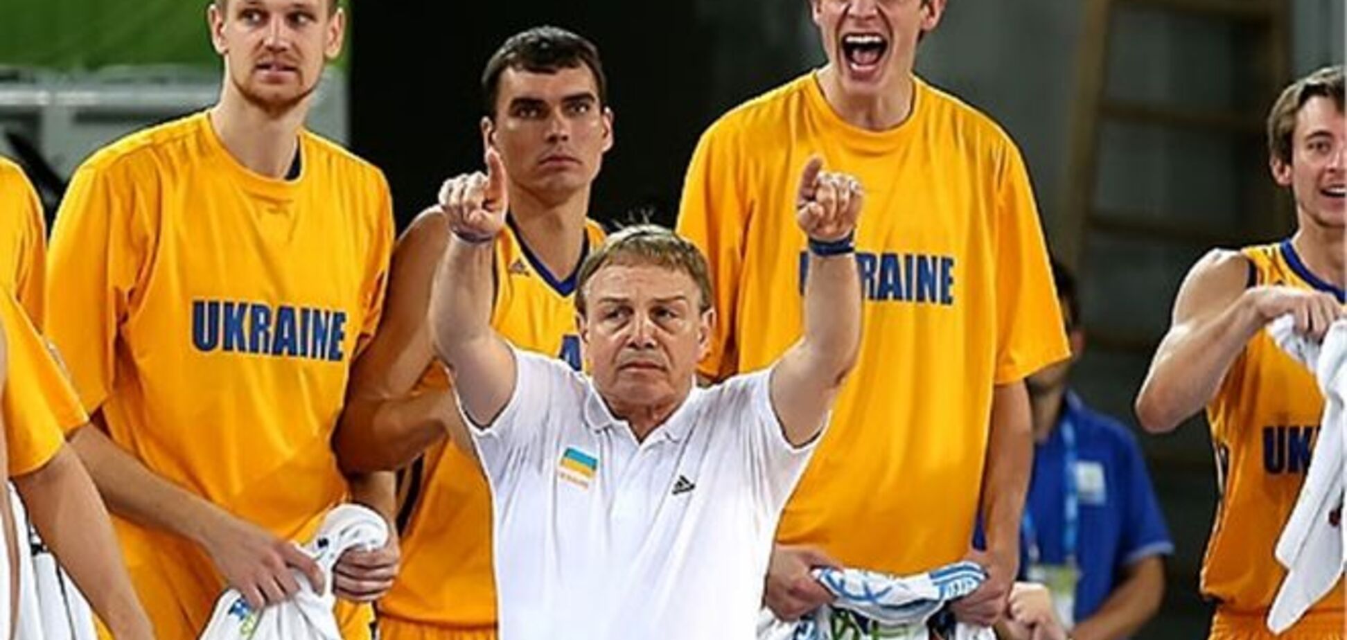 Украина вышла в четвертьфинал Евробаскета