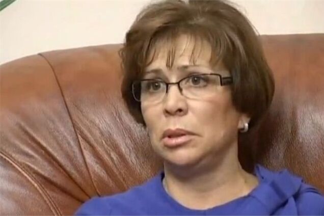 Фигуристку-депутата Роднину призвали извиниться перед Обамой за шутку с бананом