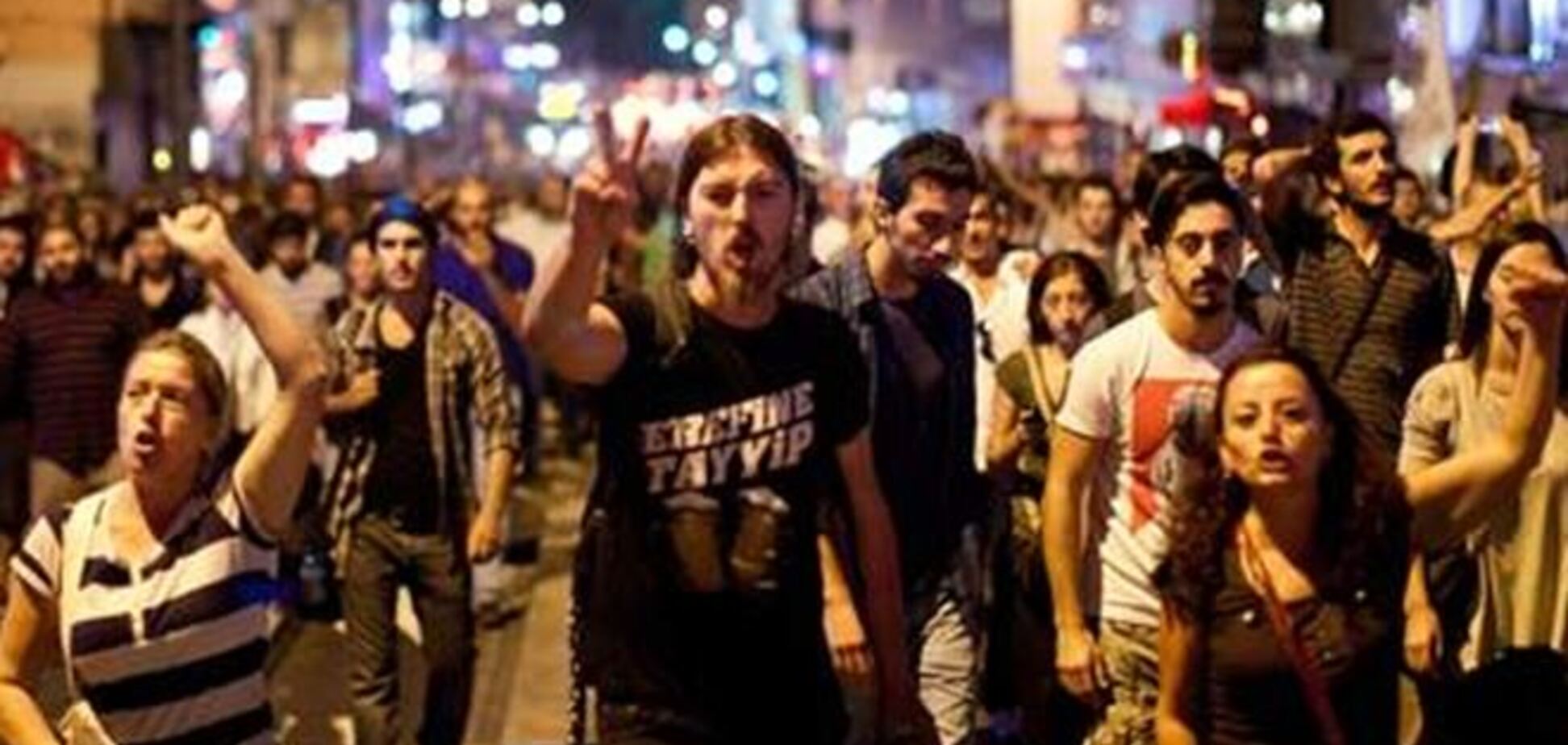 Протесты в Турции докатились до Стамбула