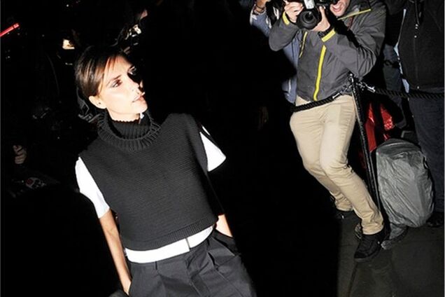 Виктория Бекхэм пришла на ужин Vogue в водолазке