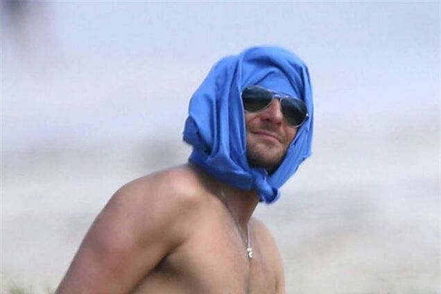 Брэдли Купер боится перегреться в сентябре