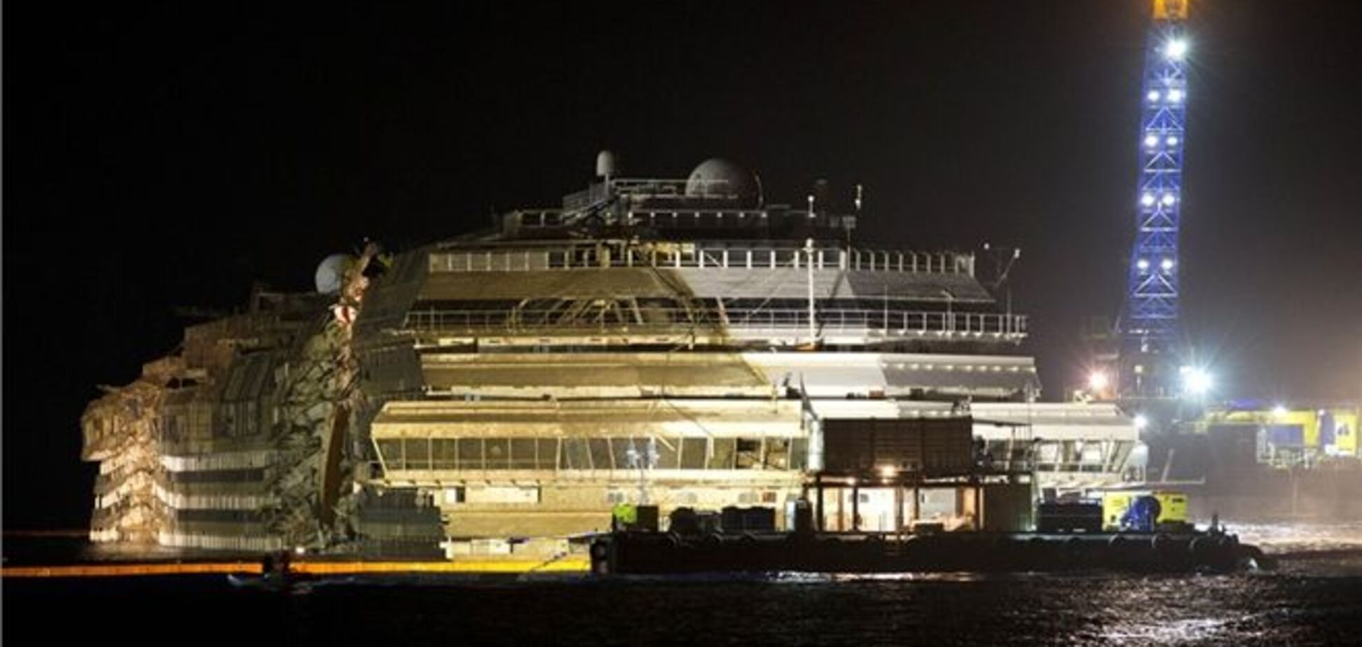 Подъем лайнера Costa Concordia завершен
