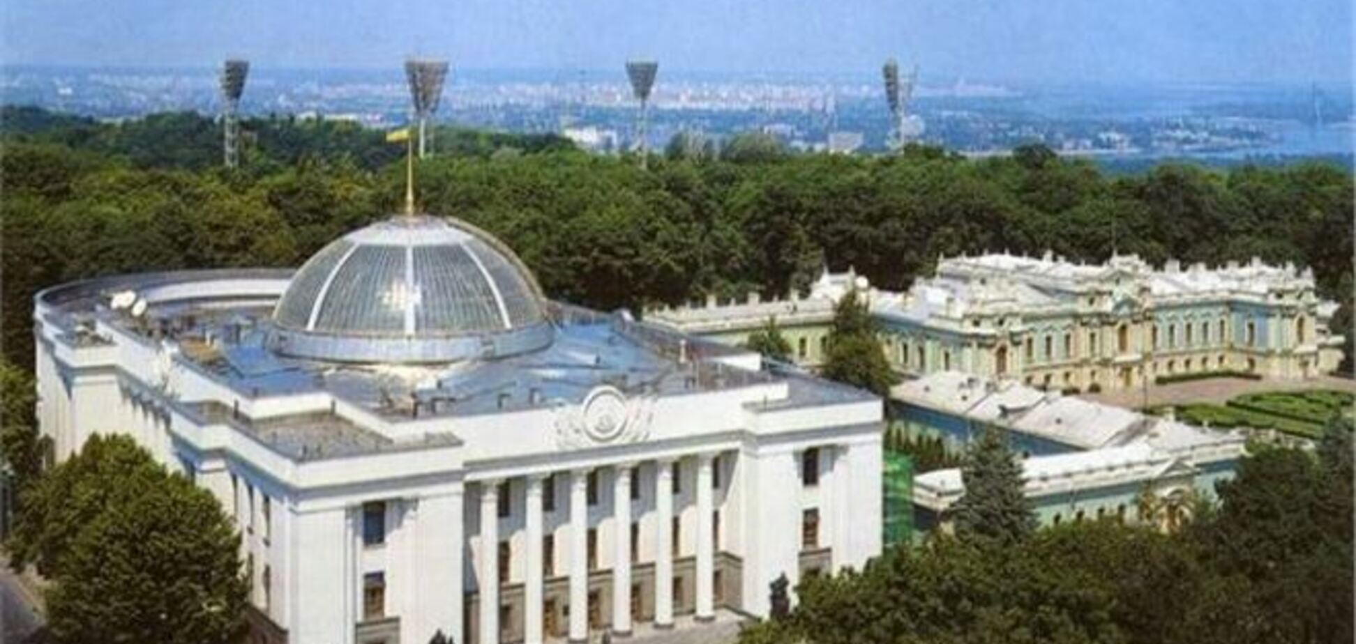 Зарегистрирован законопроект, который позволяет 'перекроить' Раду