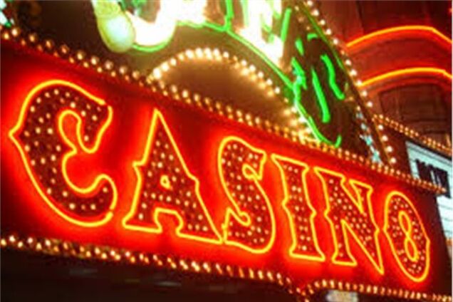 Казино простило сыну французского министра проигрыш в 700 тыс. евро