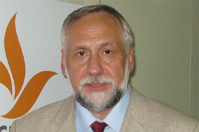 Кармазін: у парламенті ще є люди, які не повинні носити звання народних депутатів