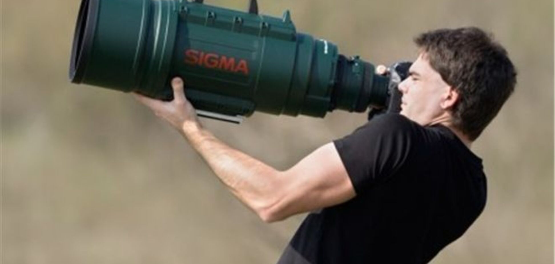 Александр Стоян: нам угрожают большие фотоаппараты