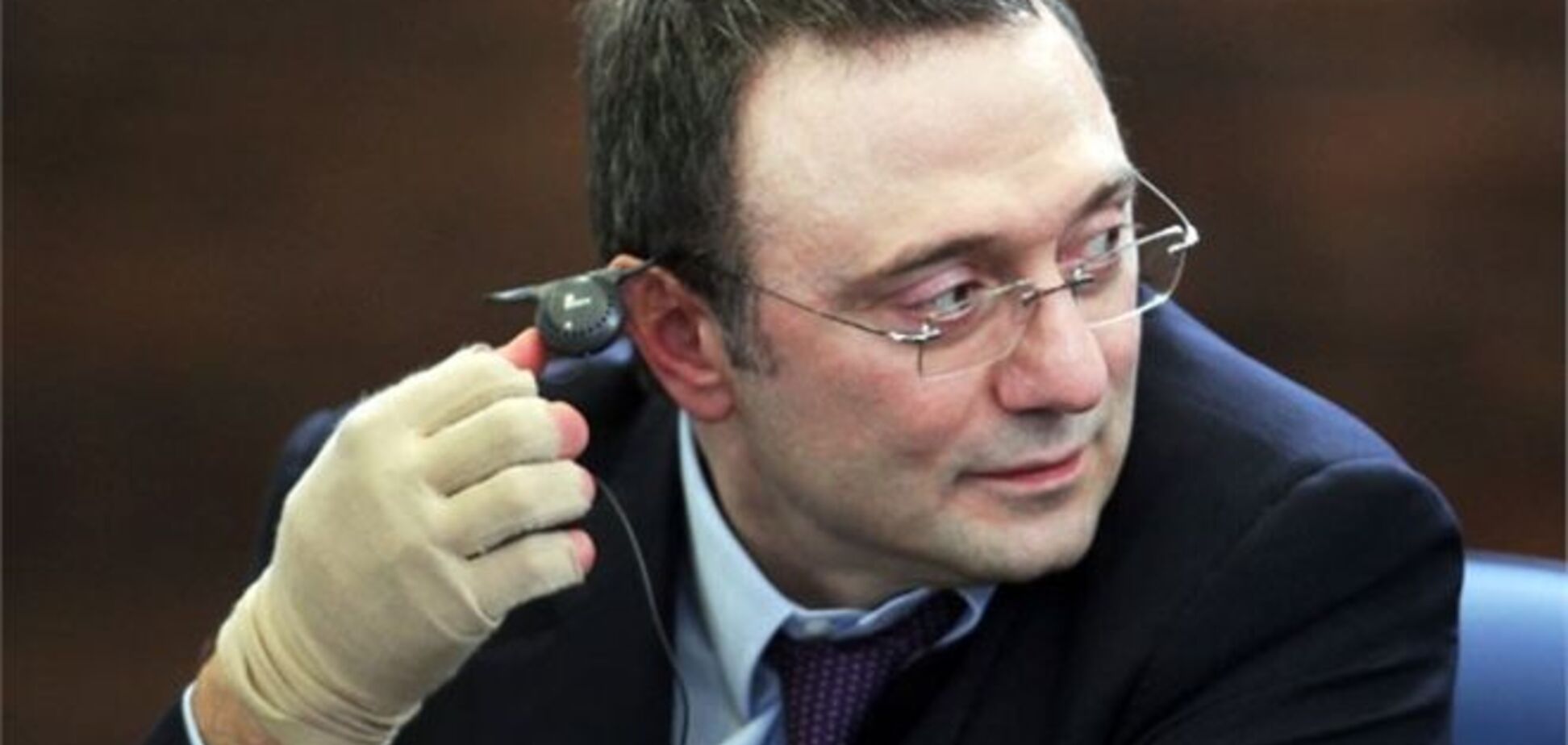 Интерпол объявил российского олигарха Керимова в международный розыск