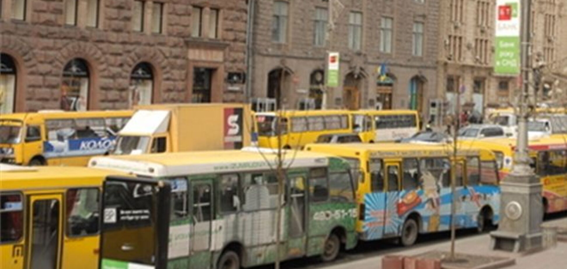 В Киеве водители маршруток грозят масштабной забастовкой