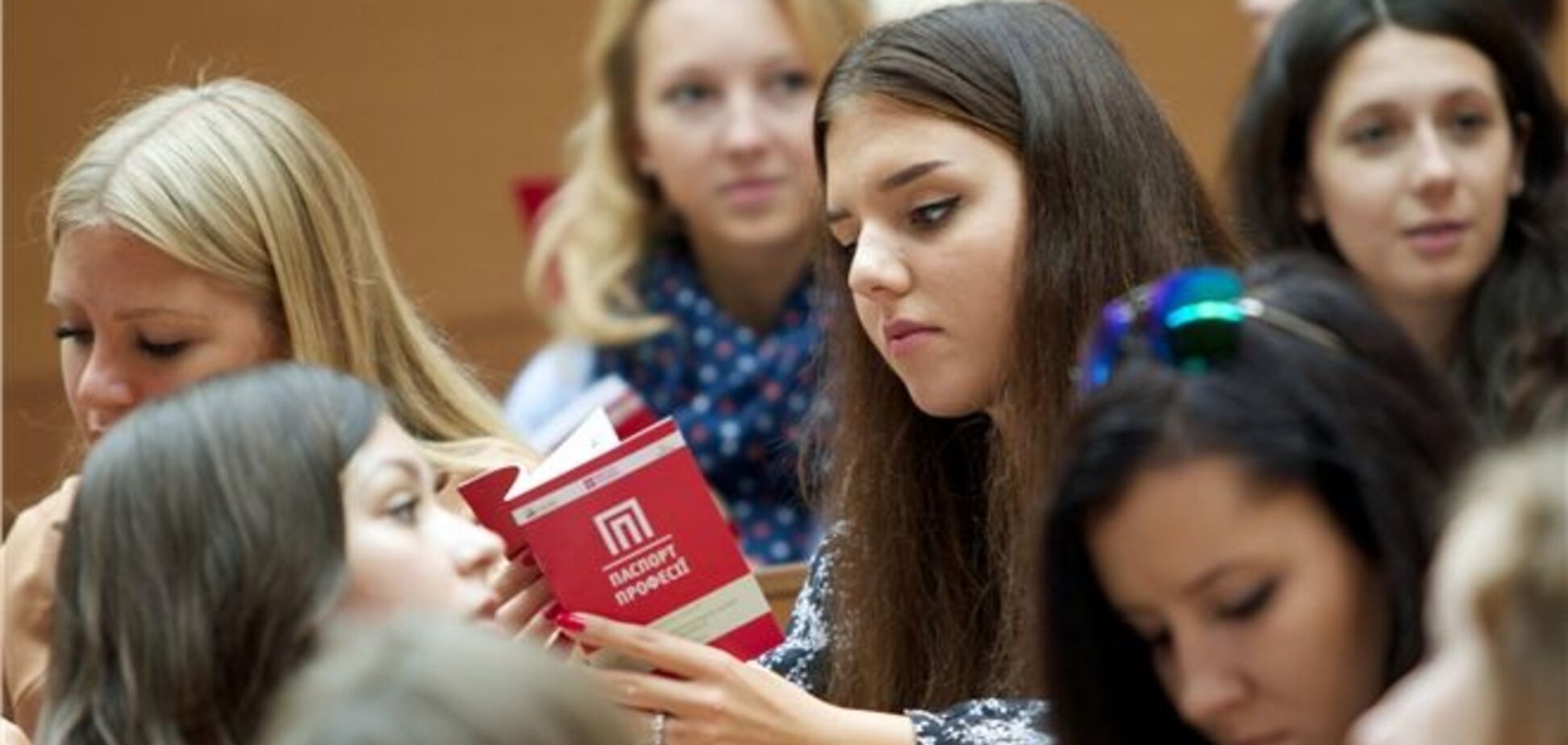 За випускників задумалися, куди їм податися