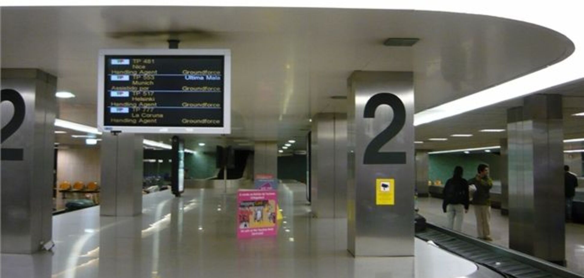 В испанском аэропорту на ленте для багажа погиб 5-месячный ребенок