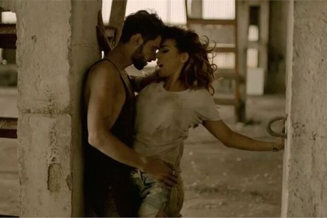 Анна Седокова клип 'Между нами'