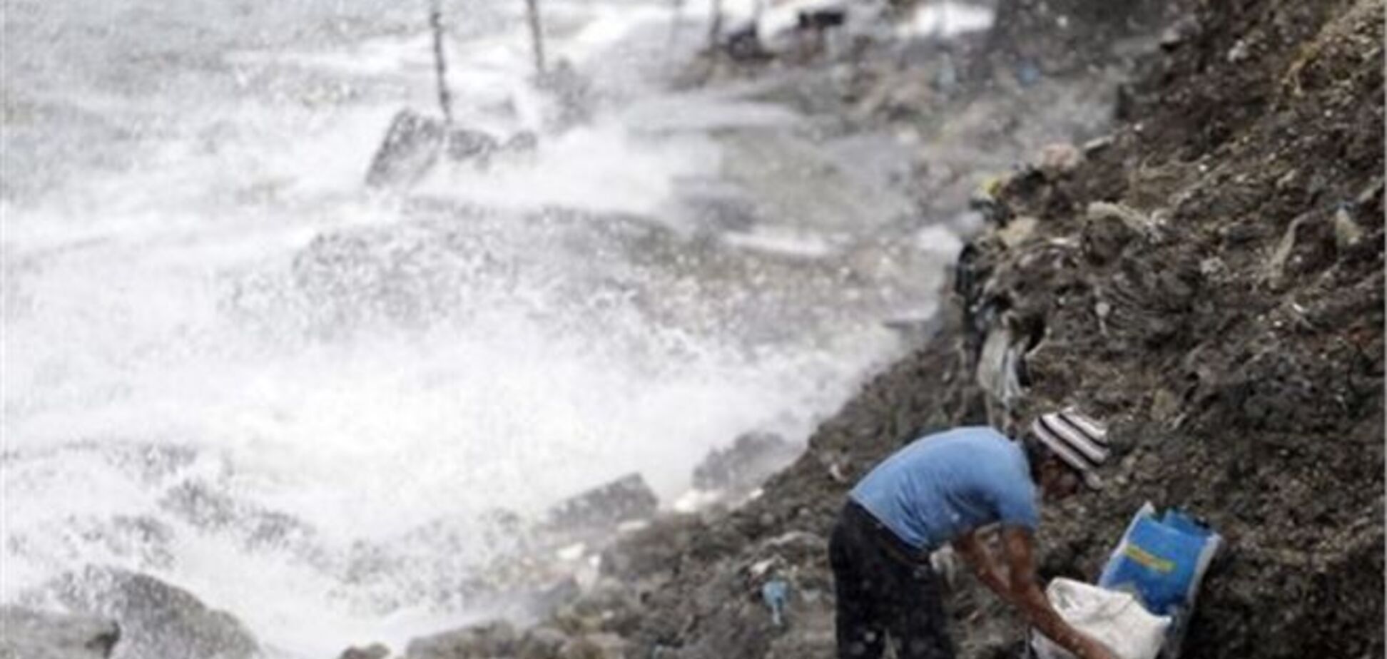 Cупертайфун 'Одет' положил мобильную связь на Филиппинах