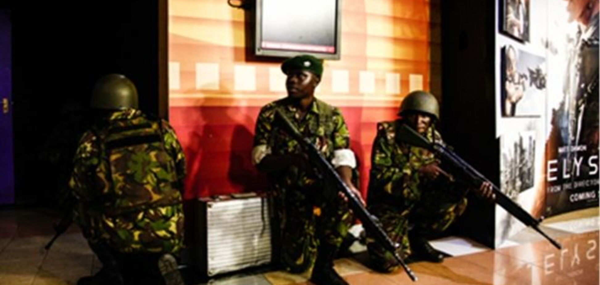 Число жертв нападения на ТЦ в Найроби растет