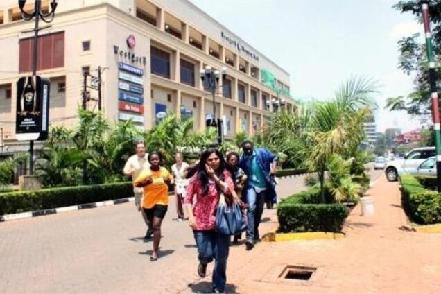 В торговом центре в Найроби прогремели мощные взрывы