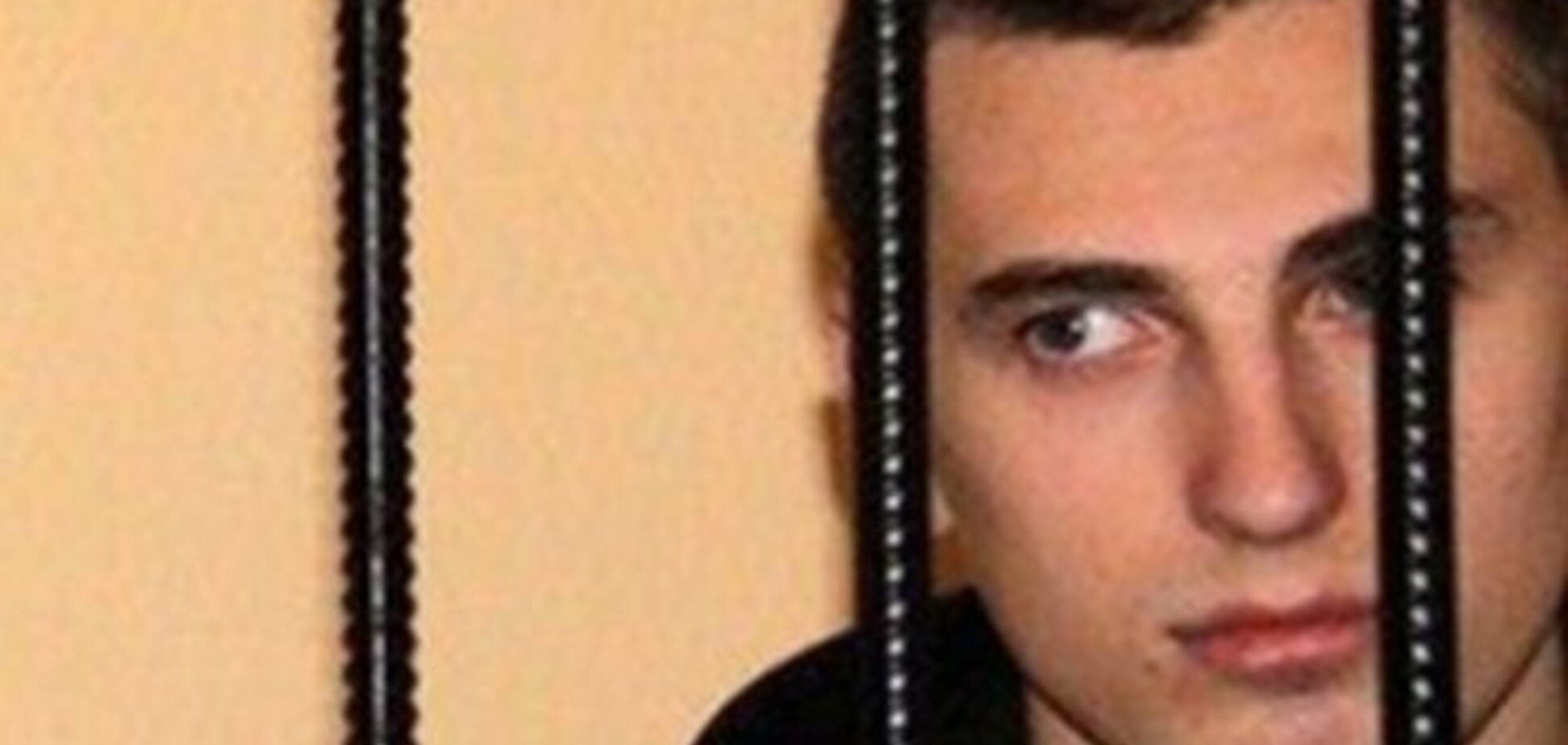 Павличенко отрицает, что порезал себя после пыток в колонии
