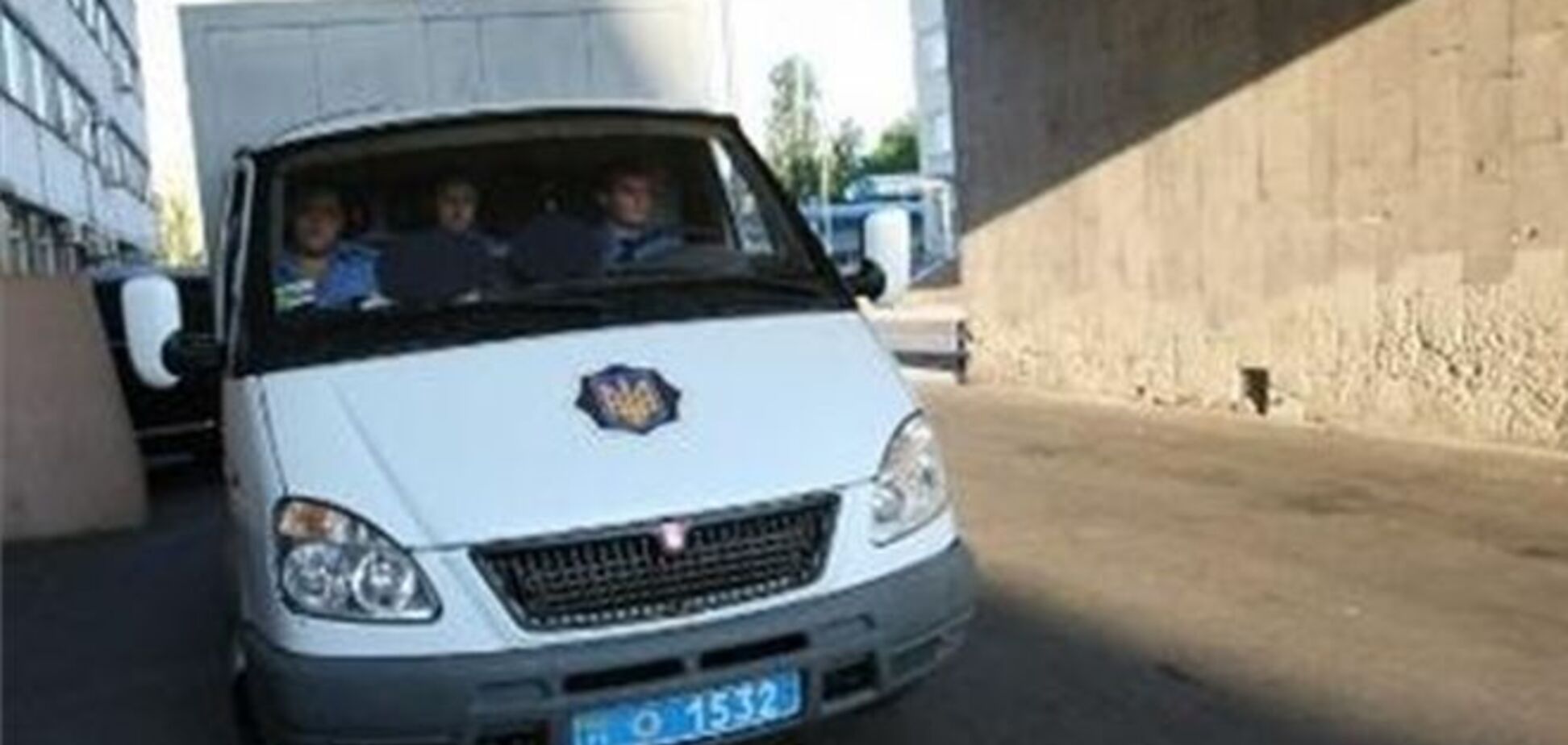 Тимошенко под больницей ждут автозак, 'Беркут' и два автобуса милиции