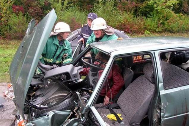 На Тернопольщине столкнулись 'девятка' и 'Славута': 4 пострадавших