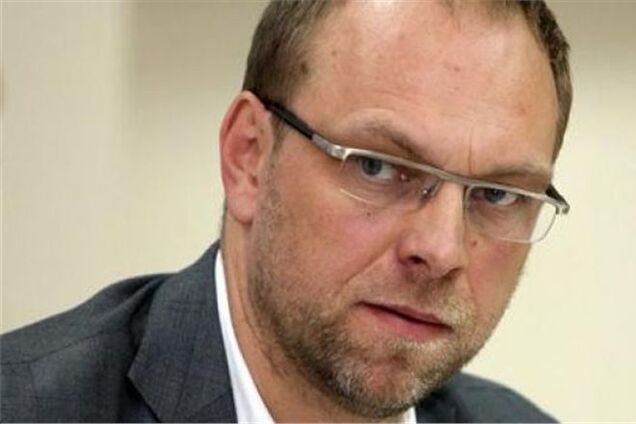 Защита Тимошенко подаст ходатайство о закрытии дела о госгарантиях ЕЭСУ