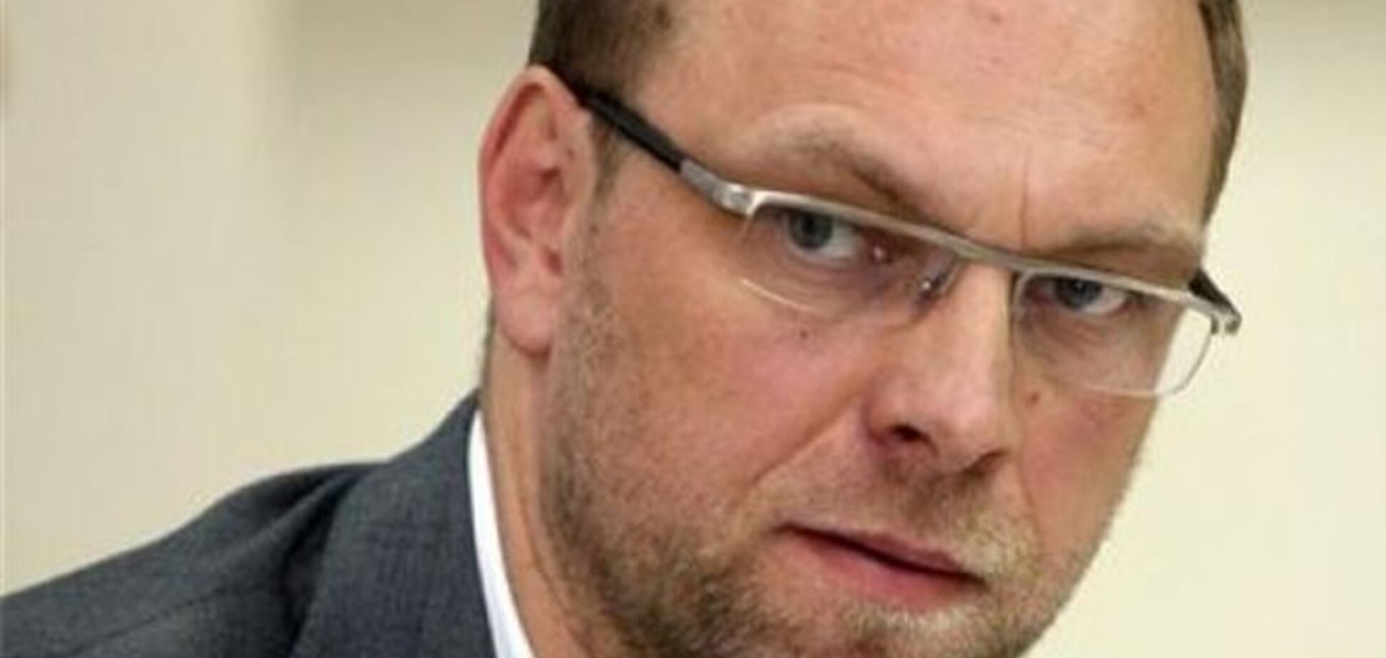 Защита Тимошенко подаст ходатайство о закрытии дела о госгарантиях ЕЭСУ