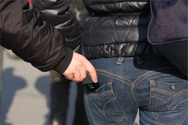 У Києві міліція знаходить тільки третина вкрадених мобільних