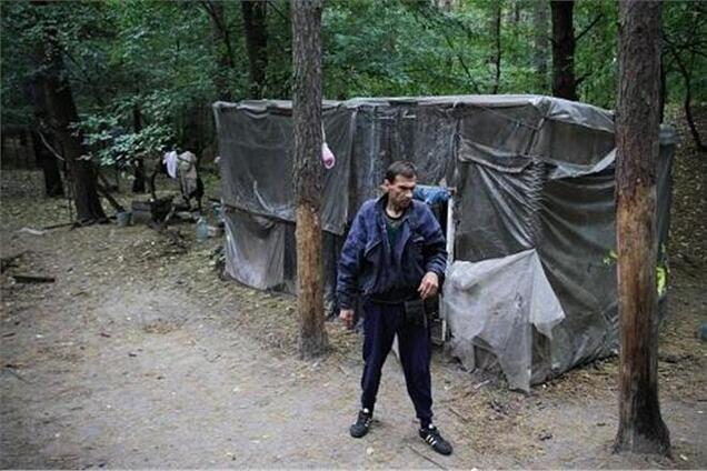 В лесу под Киевом нашли детей-маугли