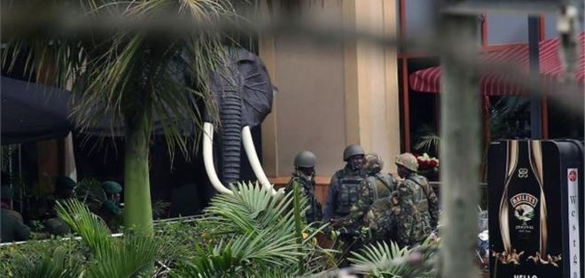 Очевидці бійні в Найробі: терористи економили патрони