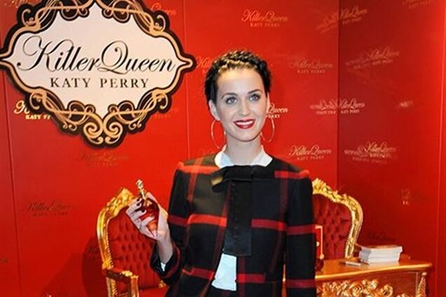 Кэти Перри презентовала 'Killer Queen' в Берлине