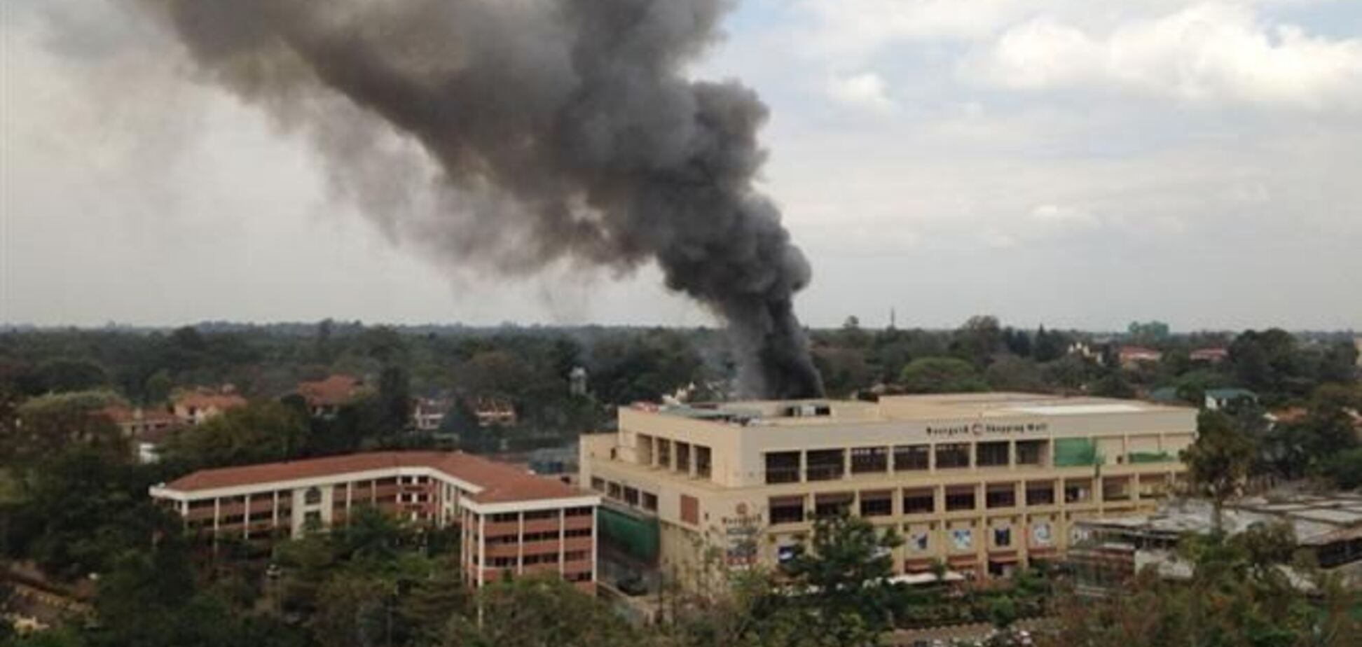 У Кенії ховають жертв теракту в ТЦ