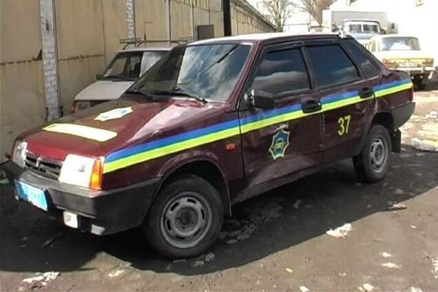 У Києві міліціонер наїхав на дівчину на службовому авто